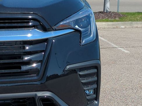 New 2026 Subaru Ascent Limited AWD/4WD image 10