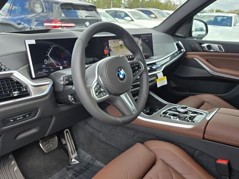 New 2026 BMW X5 xDrive40i w/ Executive Package image 16