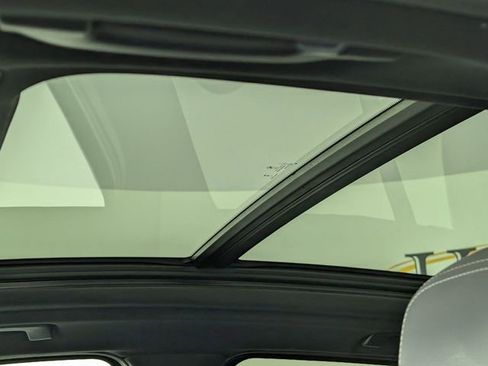 Used 2024 BMW X3 xDrive30i w/ Convenience Package image 13