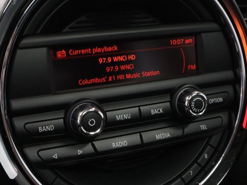 Used 2015 MINI Cooper 2-Door Hardtop image 2