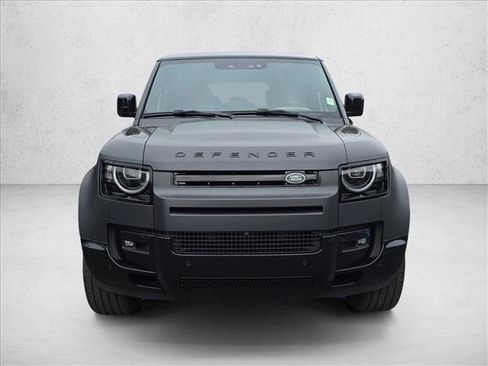 New 2026 Land Rover Defender 130 V8 AWD/4WD image 2