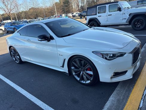 Used 2019 INFINITI Q60 Red Sport 400 w/ Proassist Package image 2