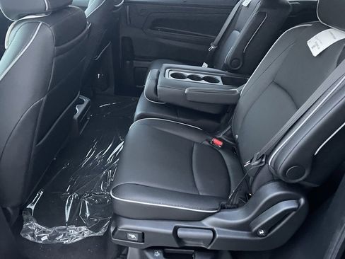 New 2026 Honda Odyssey Elite image 12