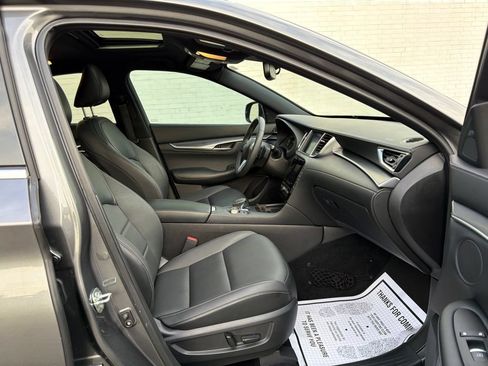 Used 2022 INFINITI QX55 Luxe w/ Accent Package AWD/4WD image 11