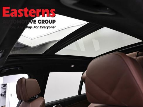 Used 2023 BMW X7 xDrive40i w/ Executive Package image 36