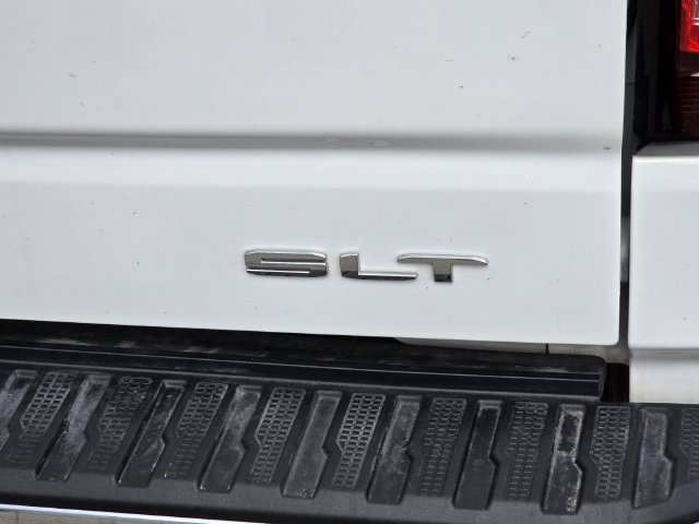 Used 2025 GMC Sierra 1500 SLT AWD/4WD image 11