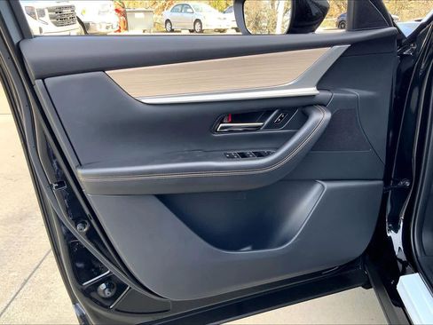 New 2026 MAZDA CX-90 3.3 Turbo w/ Preferred Package image 10