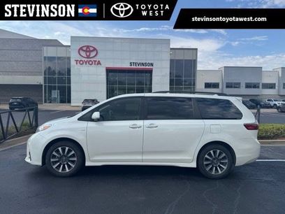Used 2019 Toyota Sienna XLE w/ XLE Navigation Package