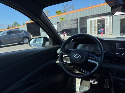 Used 2025 Hyundai Elantra Sport w/ Cargo Package FWD image 17