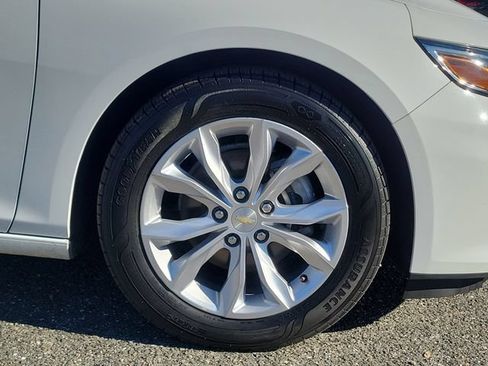 Certified 2023 Chevrolet Malibu LT FWD image 6