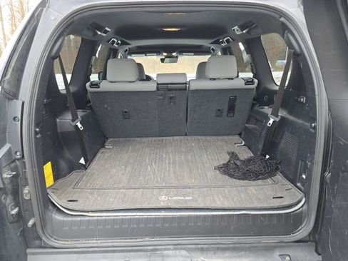 Used 2023 Lexus GX 460 image 15