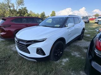 Used 2021 Chevrolet Blazer LT FWD video 1