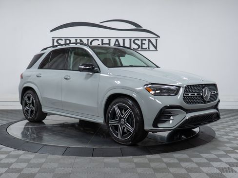 New 2026 Mercedes-Benz GLE 580 4MATIC image 3
