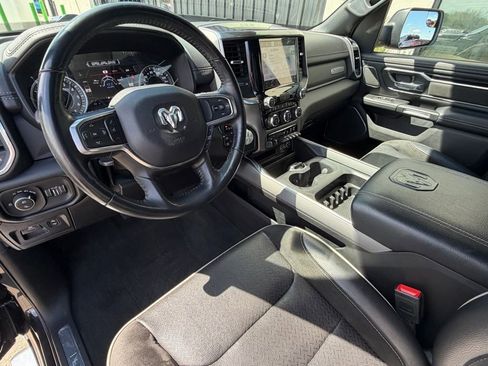 Used 2022 RAM 1500 Laramie AWD/4WD image 8