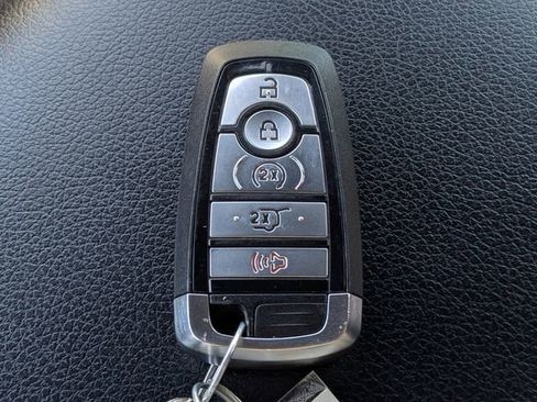 Used 2020 Ford Expedition XLT w/ Equipment Group 202A image 30