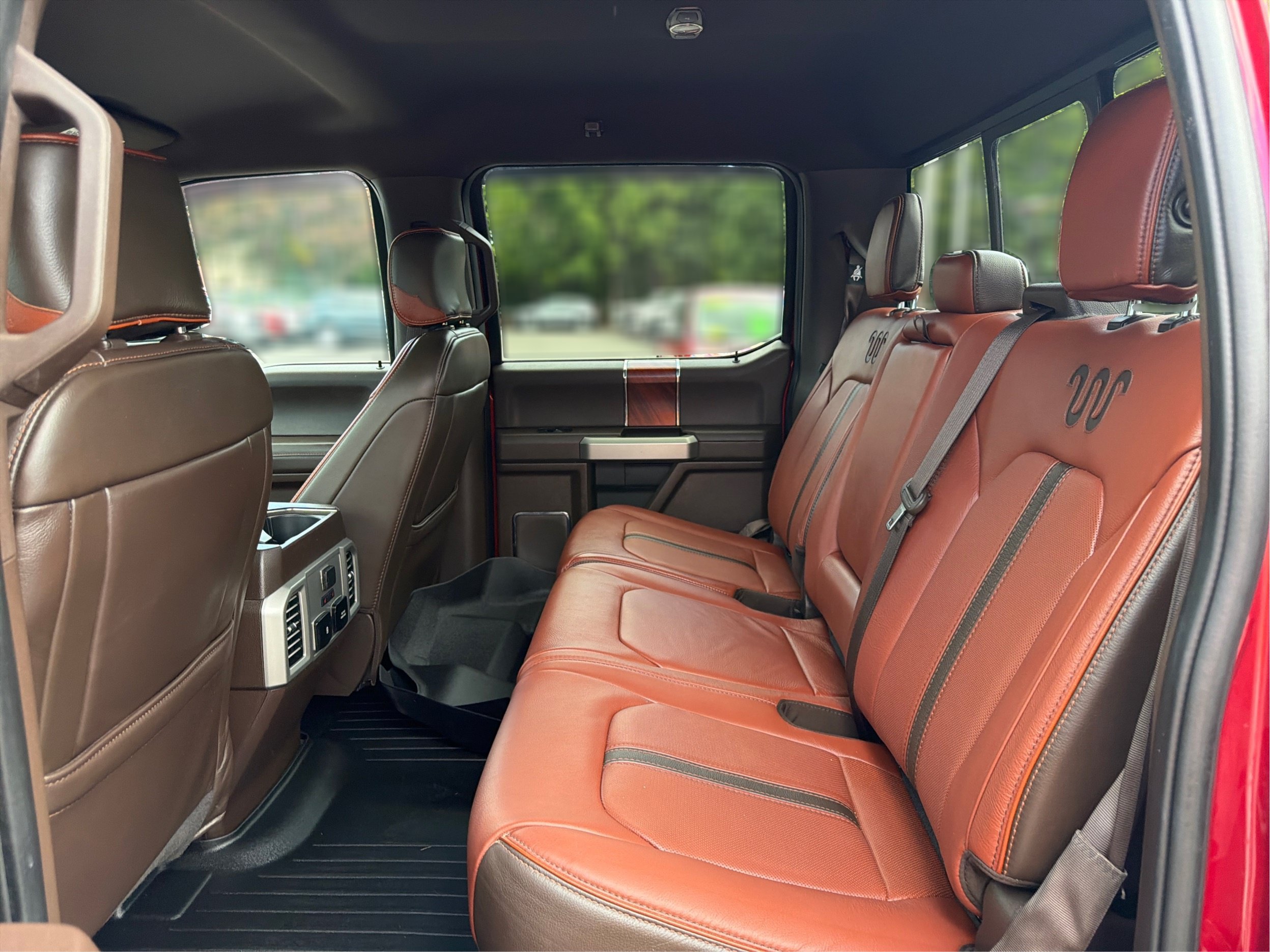 Used 2019 Ford F150 King Ranch w/ Equipment Group 601A Luxury AWD/4WD image 12