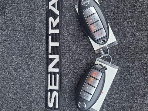 Used 2016 Nissan Sentra SV FWD image 30