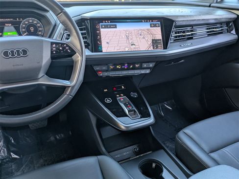 Used 2023 Audi Q4 e-tron Premium Plus w/ Premium Plus image 9