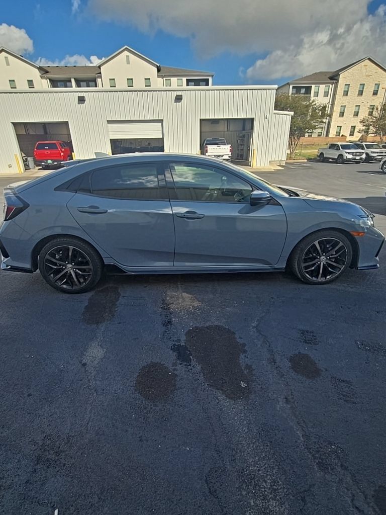 Used 2021 Honda Civic Sport image 5