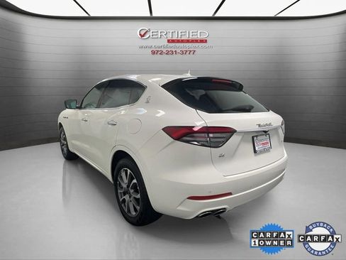 Used 2021 Maserati Levante image 4