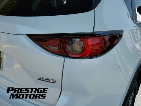 Used 2017 MAZDA CX-5 Touring w/ Preferred Equipment Package AWD/4WD image 32