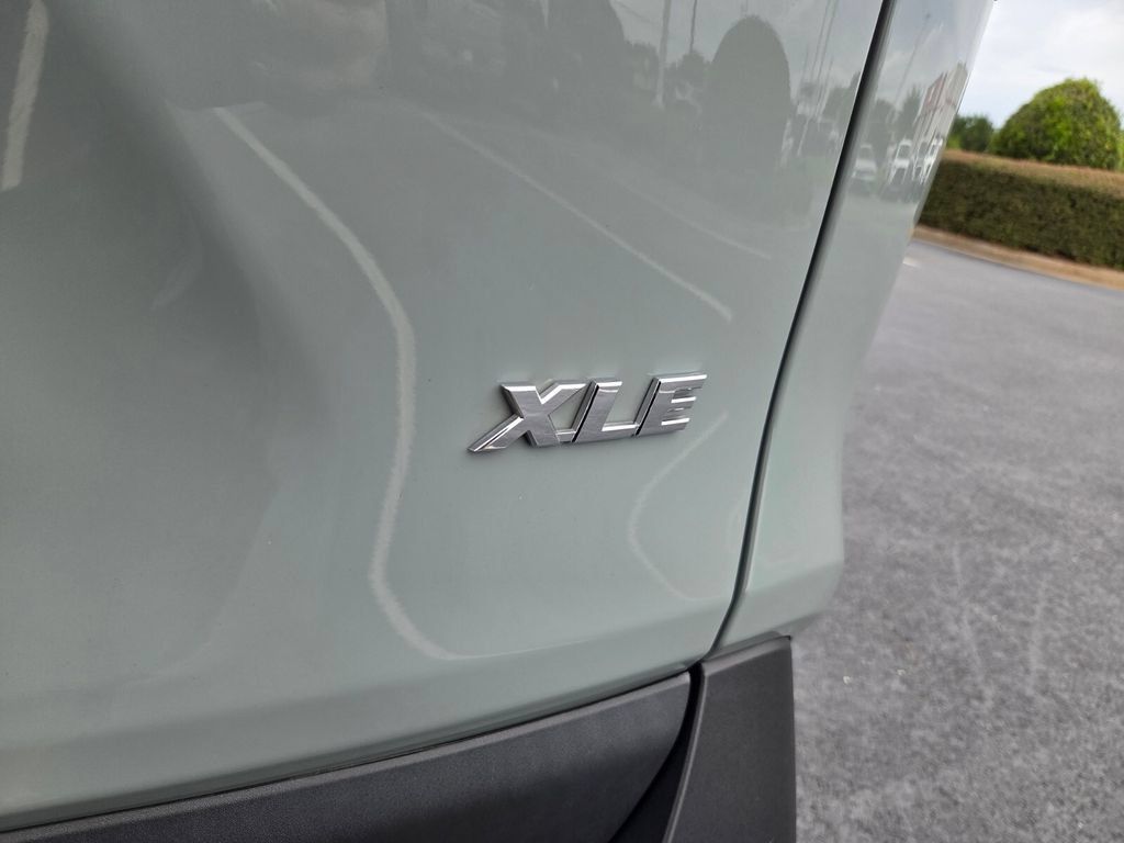 Certified 2023 Toyota RAV4 XLE w/ Convenience Package FWD image 11