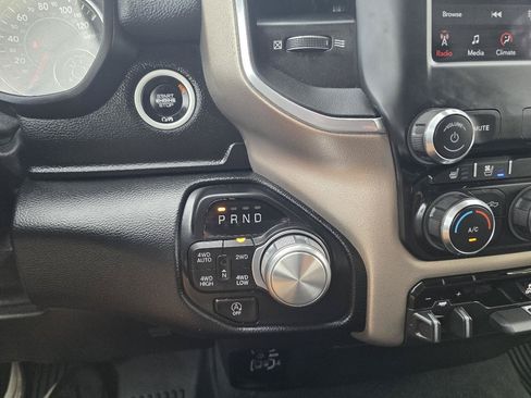 Used 2020 RAM 1500 Laramie AWD/4WD image 16