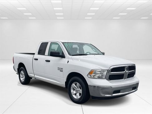 Used 2024 RAM 1500 Classic SLT image 1