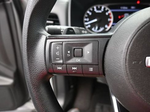 Used 2024 Nissan Rogue S AWD/4WD image 24