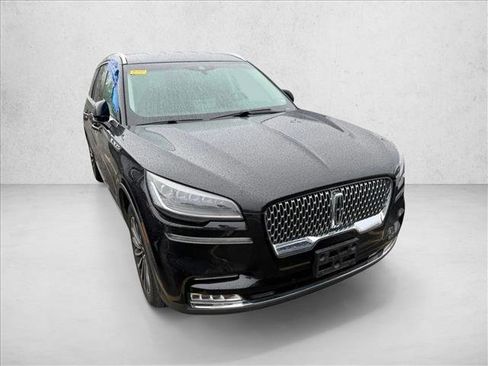 Used 2020 Lincoln Aviator Reserve w/ Elements Package Plus AWD/4WD image 2