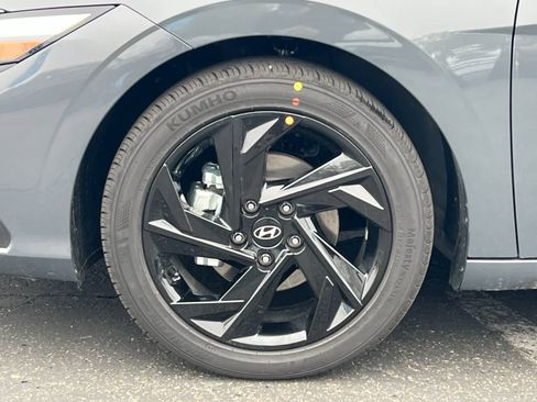 New 2026 Hyundai Elantra Sport FWD image 25
