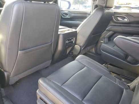 Used 2021 Chevrolet Tahoe Z71 w/ Z71 Off-Road Package AWD/4WD image 22