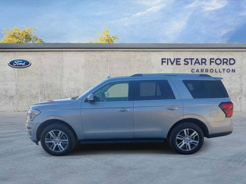 Certified 2024 Ford Expedition Limited image 5