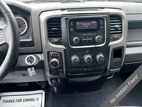 Used 2019 RAM 1500 Express AWD/4WD image 5