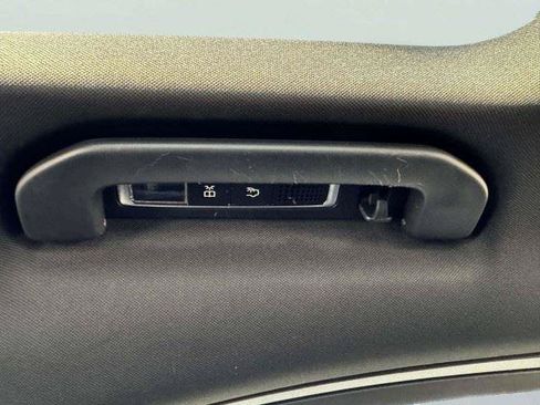 Used 2019 Mercedes-Benz S 560 4MATIC Sedan image 41