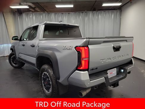 Used 2024 Toyota Tacoma TRD Off-Road w/ TRD Off Road Upgrade Package image 6