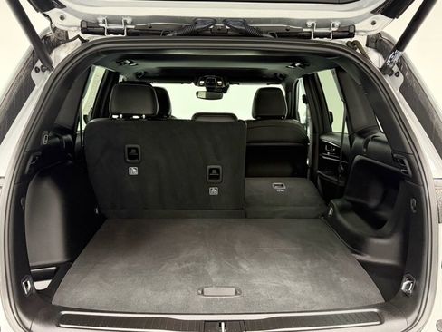 Used 2023 Jeep Grand Cherokee Altitude image 29