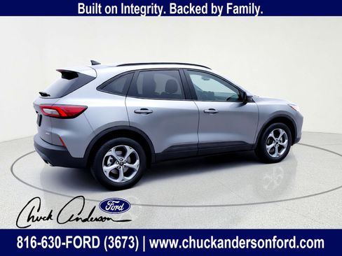 New 2026 Ford Escape ST-Line w/ Tech Pack #1 AWD/4WD image 9