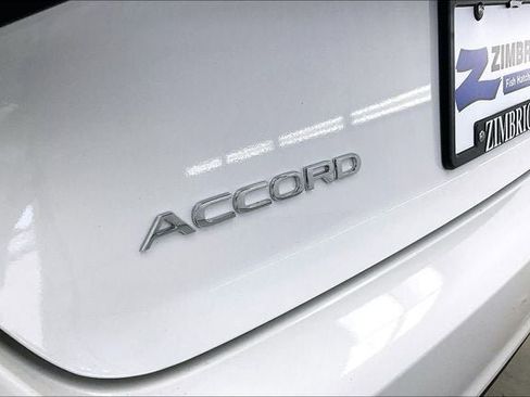 New 2026 Honda Accord SE image 18