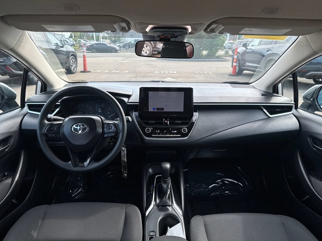 Used 2024 Toyota Corolla LE FWD image 10