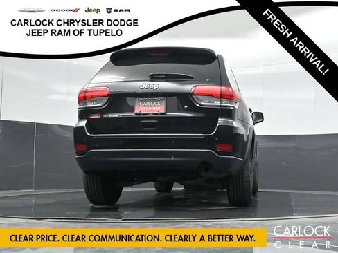 Used 2020 Jeep Grand Cherokee Laredo AWD/4WD image 42