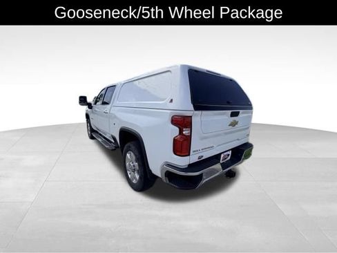 Used 2022 Chevrolet Silverado 2500 LTZ w/ LTZ Premium Package AWD/4WD image 5