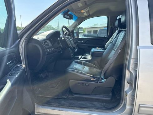 Used 2013 Chevrolet Silverado 2500 LTZ w/ LTZ Plus Package AWD/4WD image 15