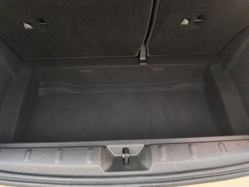 Used 2018 MINI Cooper 2-Door Hardtop image 33