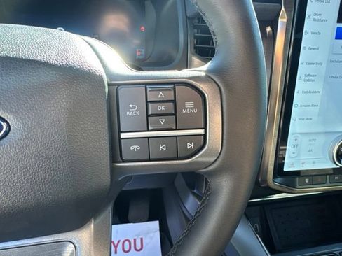Used 2025 Ford F150 Lightning Lariat AWD/4WD image 21