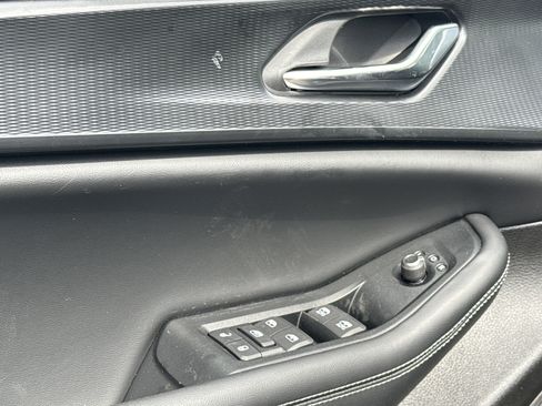 New 2026 Jeep Grand Cherokee Laredo RWD image 13