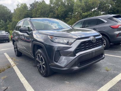 Used 2019 Toyota RAV4 LE