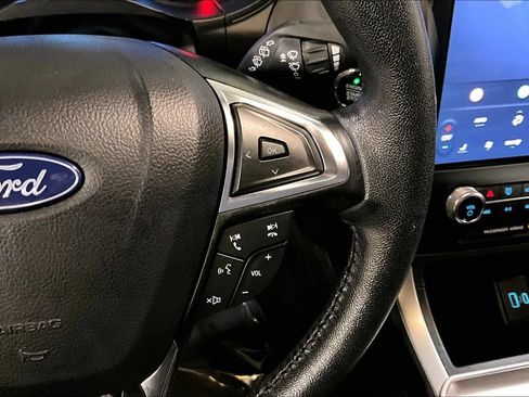 Certified 2024 Ford Edge SEL AWD/4WD image 24