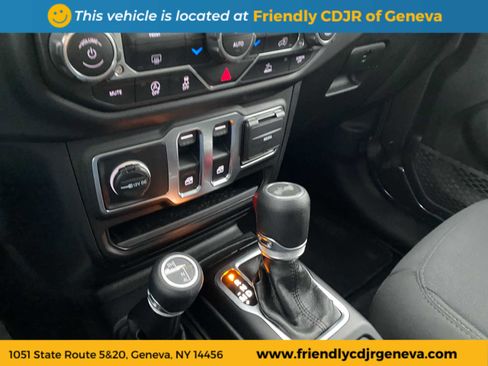 Used 2021 Jeep Wrangler Sport S image 17