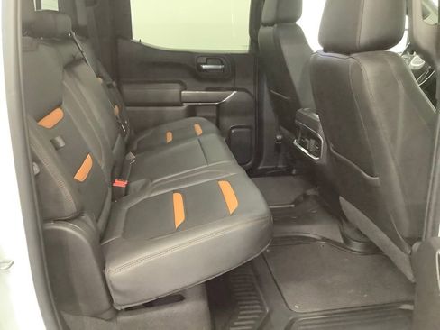 Used 2022 GMC Sierra 1500 AT4 w/ AT4 Premium Package AWD/4WD image 31